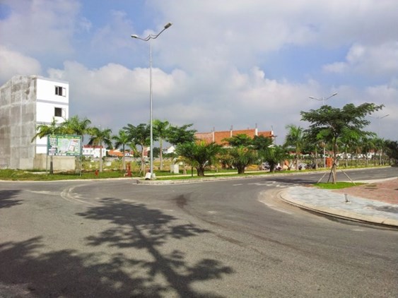 Bán đất mặt tiền đầu tư kinh doanh ngay gần đường Đỗ Xuân Hợp, phường Phước Long B, Quận 9