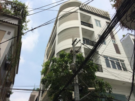 Cần bán nhà mới 4 tầng đường Nguyễn Tiểu La, quận 10, giá 5.8 tỷ