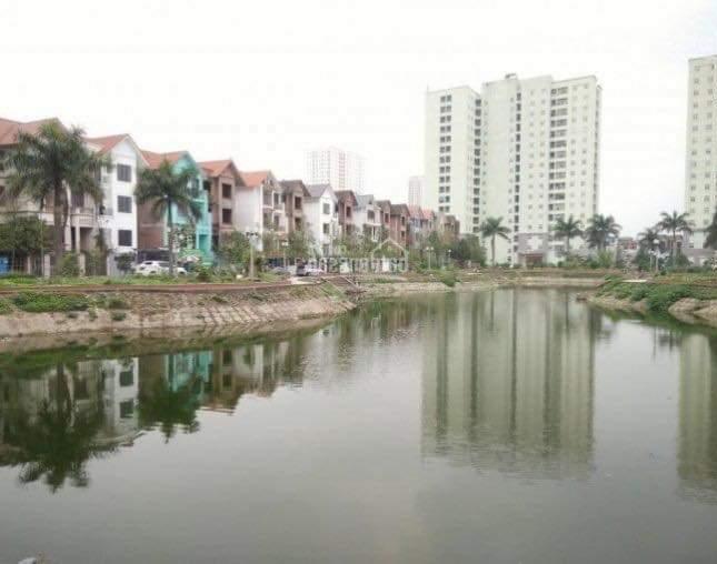 Bán căn hộ chung cư tại dự án khu đô thị mới Cầu Bươu, Thanh Trì, Hà Nội, 108m2, giá 1,9 tỷ