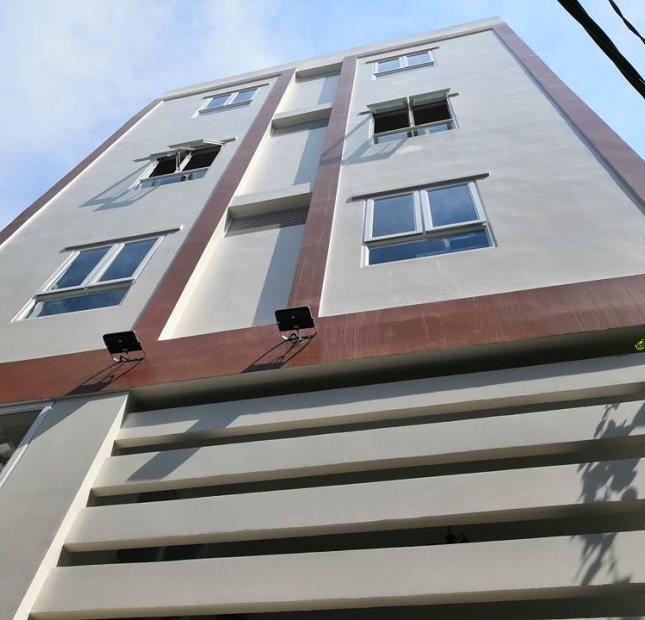 Cho thuê phòng mới xây 100% đường Trường Chinh, quận Tân Bình. DT 22m2, giá 3,7 triệu/th