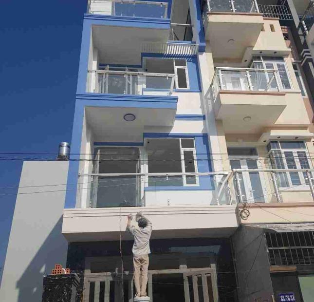 Bán nhà mới đẹp mặt tiền đường 10m Huỳnh Tấn Phát, Nhà Bè, DT 4x15m, 3 lầu, ST, giá 4,6 tỷ