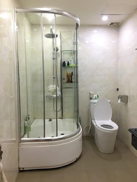 Bán nhà đẹp phố Chùa Láng, phân lô, ô tô chạy vòng quanh, 50m2, 5 tầng, giá 8.5 tỷ