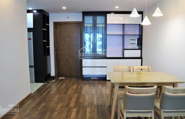 Cho thuê căn hộ chung cư 28 tầng Làng Quốc Tế Thăng Long, đủ tiện nghi, Lh: 0965820086
