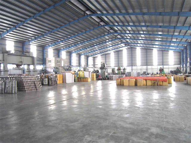 Cho thuê kho xưởng DT 1600m2, tại cụm công nghiệp Thanh Oai, Hà Nội
