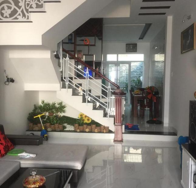 Nhà mới xây khu đô thị Lê Hồng Phong 2, cần bán giá rẻ