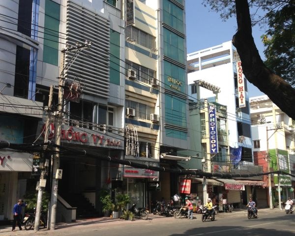  Bán nhà MT phường Cô Giang Q1, xây 6 tầng TM, HĐ thuê 90 triệu/tháng