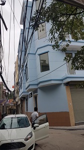 Cho thuê nhà đường Lê Văn Lương, Cầu Giấy nhà lô góc 2 mặt tiền rộng ô tô đỗ trong nhà, tiện làm VP