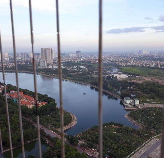 Cần bán căn hộ tầng đẹp, view hồ HH3A Linh Đàm, DT 67.04m2, 2PN, 2WC, giá chỉ 1.18 tỷ