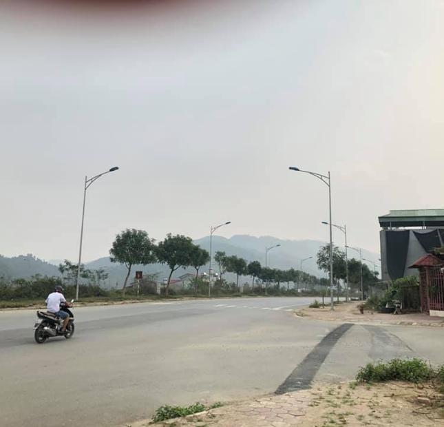 Đất Mặt Đường Võ Nguyên Giáp cách cầu Giang Đông 600m đang thu hút các nhà đầu tư tại Lào Cai.