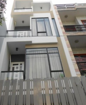 Nhà hẻm xe tải 10m, Hoàng Hoa Thám – Tân Bình, 1t 2l giá 7.2 tỷ thương lượng.