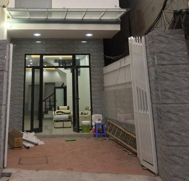 CHÍNH CHỦ KHÔNG MUA, SAO LẠI PHẢI MUA QUA MÔI GIỚI NHÀ NGÃ TƯ SỞ, 60M2 Ô TÔ TRÁNH.