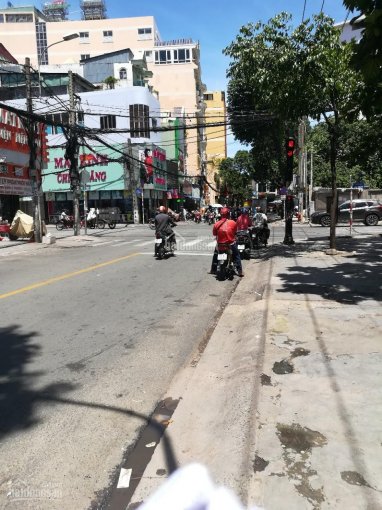 MT Nguyễn Thái Bình, DT: 4x25m, Trệt 2 Lầu, nhà đẹp, giá 18,5 tỷ. Đang cho thuê 30tr/tháng