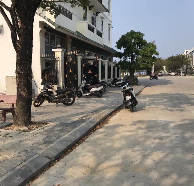 Cho thuê tòa nhà thương mại - văn phòng, trụ sở công ty tại Khuất Duy Tiến – Thanh Xuân