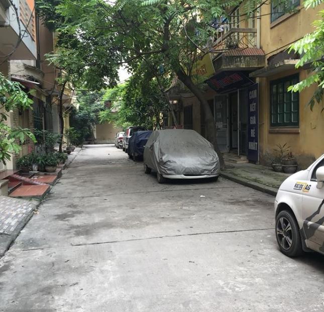 Bán nhà Minh Khai 50m2x4T, ô tô vào nhà, giá 6,8 tỷ