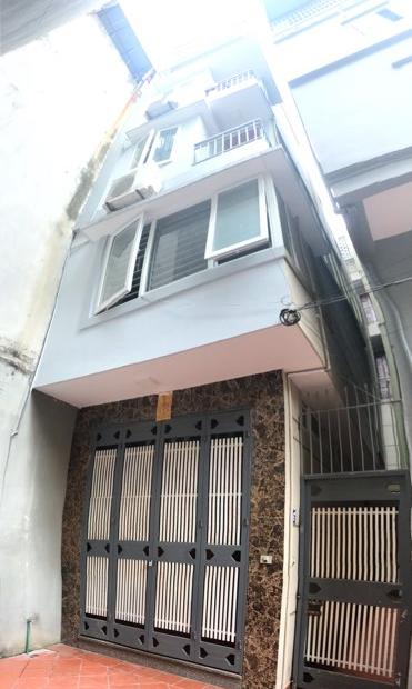 Bán nhà lô góc tại P.Trương Định, Q.Hai Bà Trưng. Nhà đẹp, mới, thiết kế hiện đại.