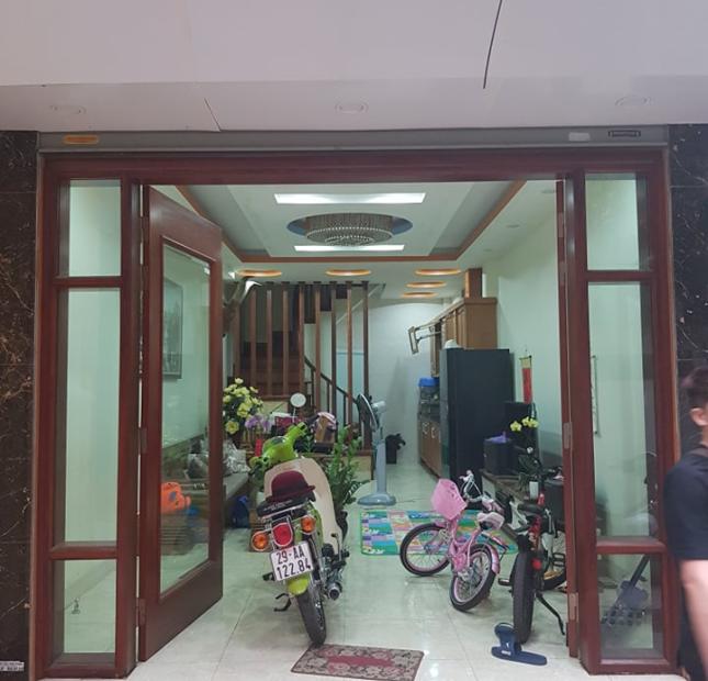 Bán nhà riêng tại Phường Khương Mai, Thanh Xuân, Hà Nội diện tích 40m2