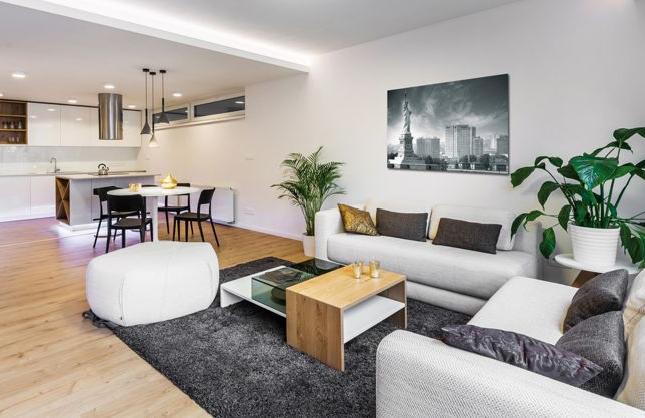  Bán nhà MT Cách Mạng Tháng Tám, Quận 3, (4x25m) trệt 6 lầu, giá 26 tỷ