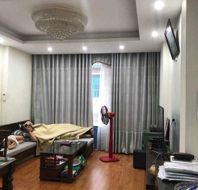 Bán nhà siêu đẹp, siêu rẻ mặt phố Triều Khúc 52m2, 5.6 tỷ. LH: 0819009993