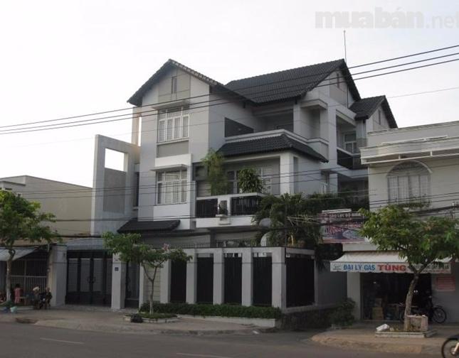 Bán nhà đường Cao Bá Nhạ, P Nguyễn Cư Trinh, Q1. DT 9.5 x 19m với giá tốt nhất thị trường