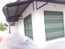 Cần bán nhà hẻm 130m2 trên đường Nguyễn Cửu Vân, Bình Thạnh, TP.HCM