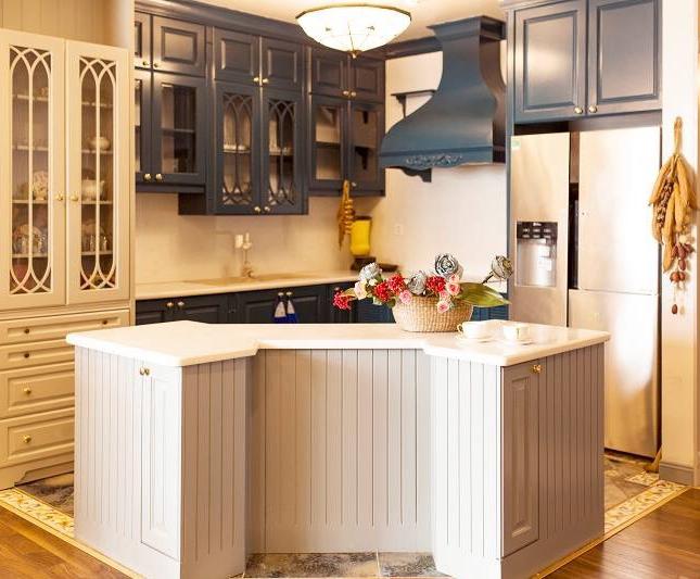 Chính chủ cần cho thuê căn hộ The Lancaster 20 Núi Trúc DT 145m2, 3 PN, full đồ giá 28 tr/th