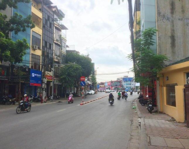 Bán nhà 13 tỷ mặt phố Hoàng Quốc Việt, Hoàng Sâm, Cầu Giấy 65m2x4t kd sầm uất 