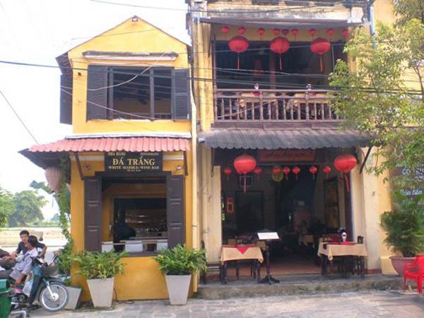Nhà đẹp phố cổ gần Hồ Hoàn Kiếm cần chủ mới, nhà hoa hậu, giá bánh bèo