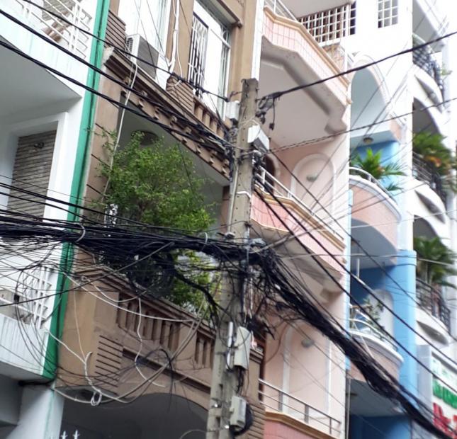 Bán nhà MT Nguyễn Văn Cừ (4x18). Giá chỉ có 25 tỷ 