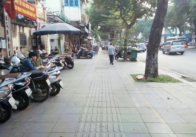 Bán nhà phố Bà Triệu mặt tiền hơn 6m, nhà kinh doanh siêu đỉnh