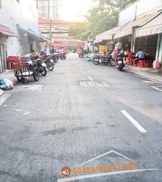 Cần bán nhà phố 2 lầu, ST mặt tiền đường số 13 khu Cư xá Ngân Hàng, P. Tân Thuận Tây, Q. 7
