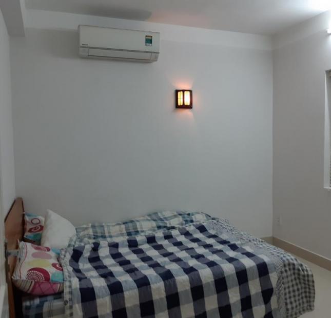 Cho thuê căn hộ CT6, Vĩnh Điềm Trung Nha Trang, 2 phòng ngủ, có ban công giá 8 triệu/tháng