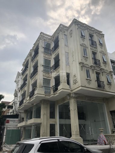 Chính chủ cần cho thuê khách sạn ở Phú Mỹ Hưng mặt tiền đường Phạm Thái Bường, LH (e Cương)