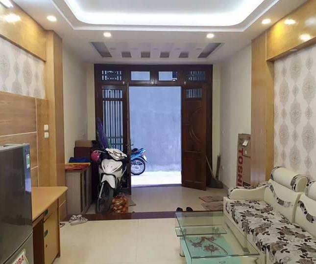 NHÀ NGÕ ĐẸP – KHU VỰC – THANH XUÂN 46m2, 8.6 tỷ. LH: 0981585437.