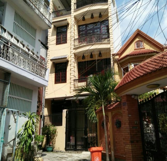 Chính chủ cần bán gấp nhà mặt tiiền đường Trần Bình Trọng Q. 5 (4,1x15m) giá 22.8 tỷ