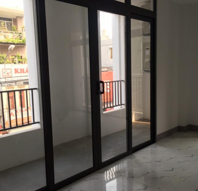 Cho thuê căn hộ cao cấp 1-2 phòng ngủ quận Hải Châu trung tâm thành phố Đà Nẵng