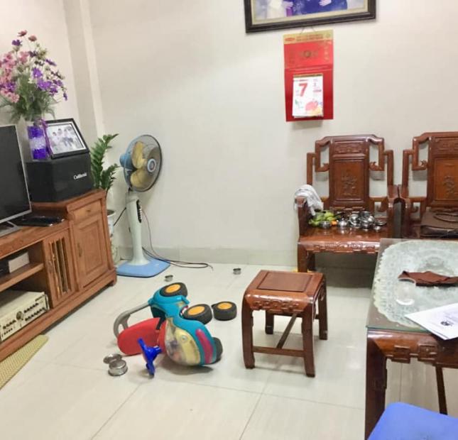 Kinh doanh,văn phòng,nhà riêng khu VIP Phố Trần Quang Diệu,quận Đống Đa,chỉ 10 tỷ,ngõ chính