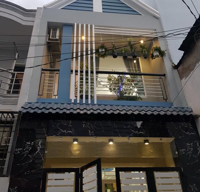 Bán gấp! Nhà 1 trệt 1 lầu, Nguyễn Văn Bứa - Hoc mon, giá 1.9 tỷ