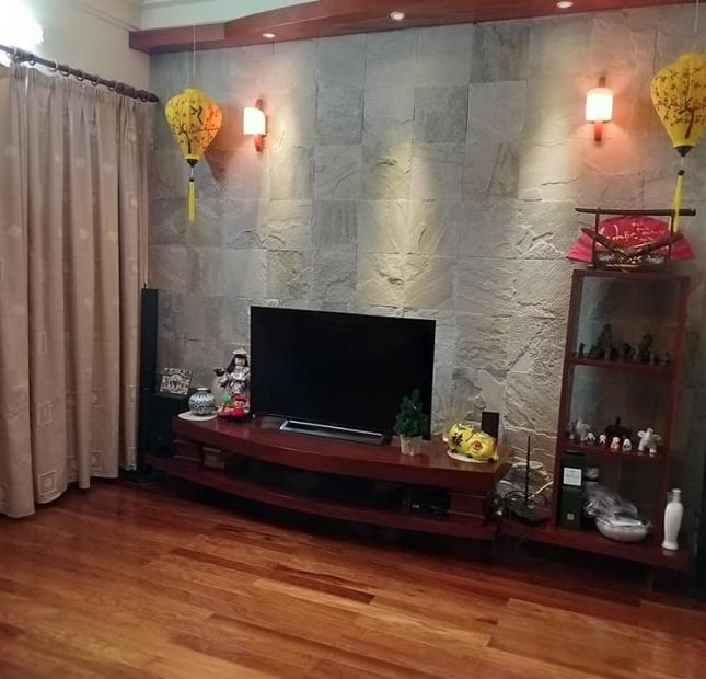 Nhà Tuyệt Đẹp Phố Đào Tấn, Ba Đình, 62m2, 5 Tầng, Mặt Tiền 5.2m, Kinh Doanh.