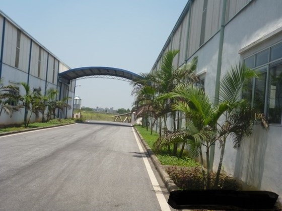 Cho thuê kho xưởng DT 2000m x 2 tầng tổng dt là 4000m2 Văn Giang, Hưng Yên.