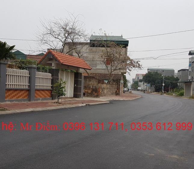 Gia đình cần bán gấp mảnh đất mặt chính đường làng khu Khả Lễ, Võ Cường, TP.Bắc Ninh 