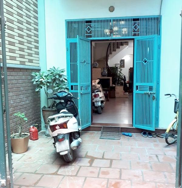 Bán nhà trong ngõ 42 phố Yên Hòa, Quận Cầu Giấy