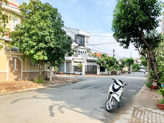 Bán nhà mặt phố tại Đường Phú Thuận, Quận 7,  Hồ Chí Minh diện tích 360m2  giá 15.9 Tỷ