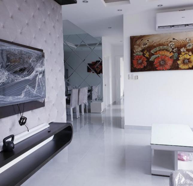 Cho thuê NHANH căn hộ cao cấp Starhill, Phú Mỹ Hưng, Q7, nhà bao đẹp.