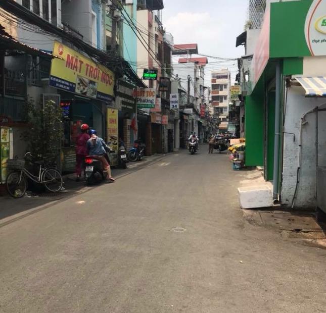 Giải chấp ngân hàng bán gấp nhà đẹp mặt tiền đường TT Gò Vấp giáp Phú Nhuận chỉ hơn 6 tỷ