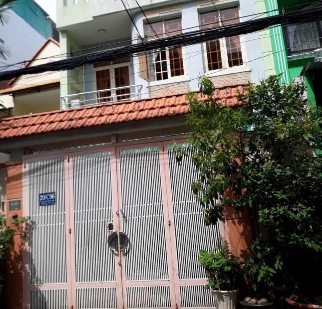 Bán nhà 1/ Lạc Long Quân, DT: 8.4x14m, giá 13.5 tỷ