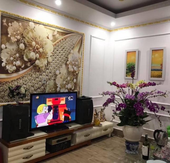 Bán Nhà 4 tầng độc lập 3 mặt tiền trong Phố Trần Phú, Hải Phòng giá 2 tỷ 950