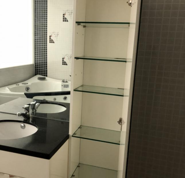 Chính chủ bán nhà MT Nguyễn Duy Dương - Vĩnh Viễn Q10 DT: 3.1x18m nở hậu 3.2m