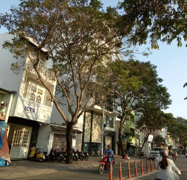 Nhà 3 lầu mặt tiền đường Nguyễn Huy Tưởng - góc Phan Đăng Lưu 12.5x19m giá 32 tỷ