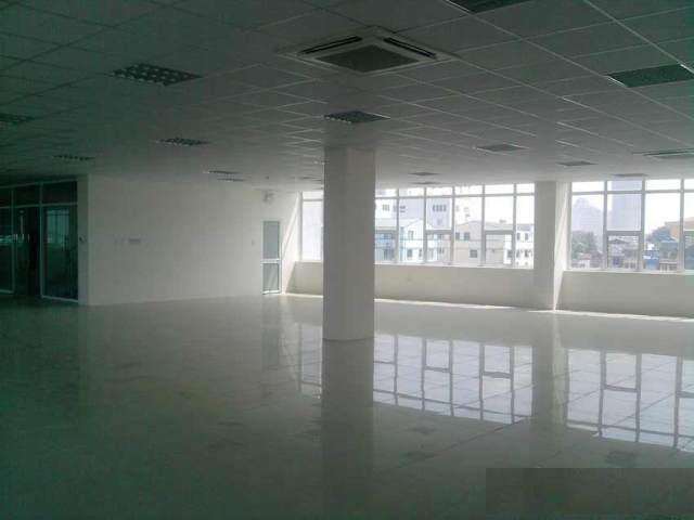 Chủ đầu tư cho thuê văn phòng tòa Nam Đô, Trương Định, Hoàng Mai, Hà Nội  dt 100m2,300m2, 700m2 .