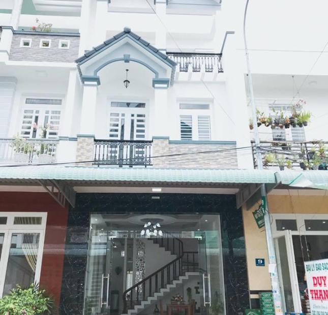 Cần bán gấp căn biệt thự mini MT đường Nguyễn Văn Hưởng, Thảo Điền, Quận 2, DT 175m2 bán 30 tỷ